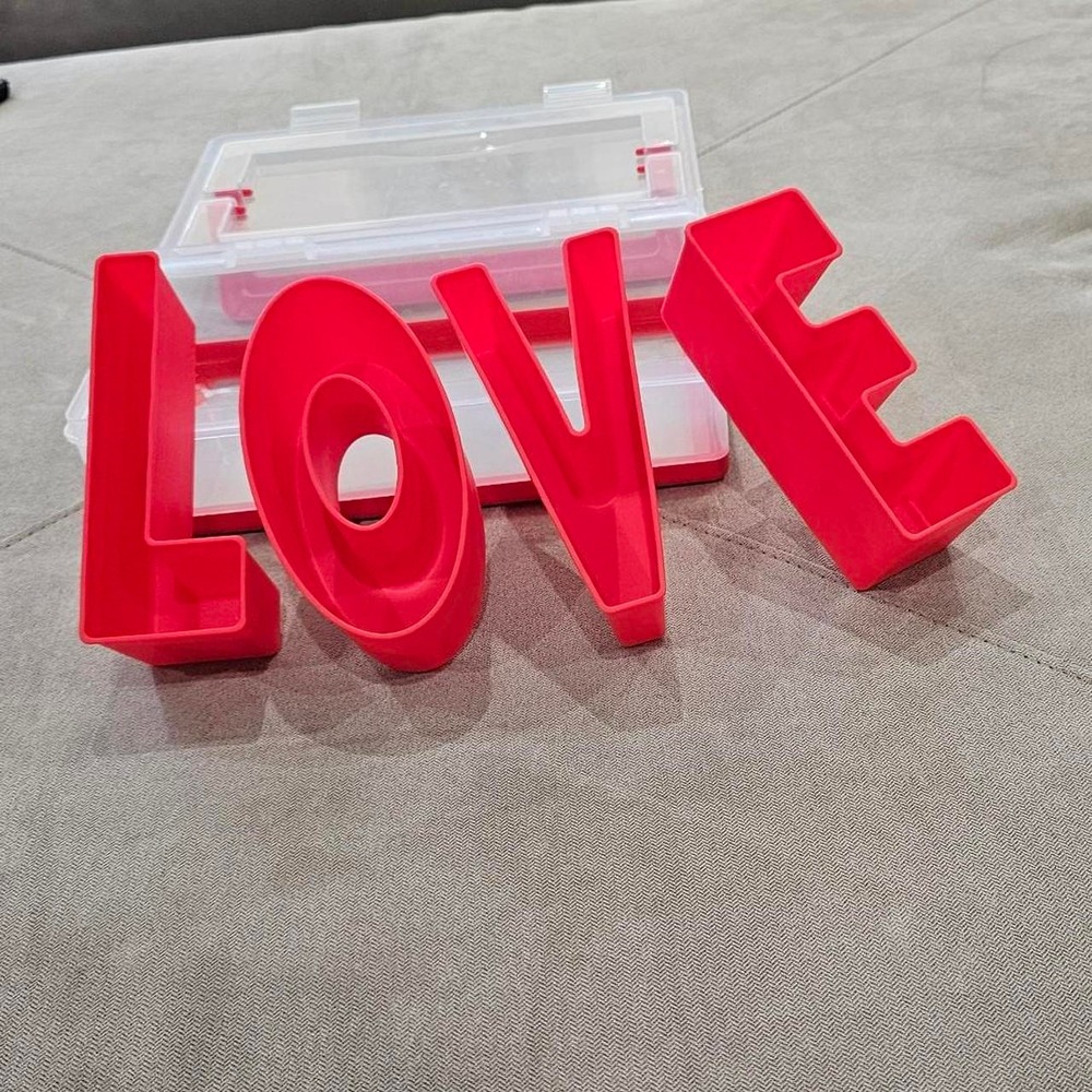 Red LOVE Snack Box, Candy Holder